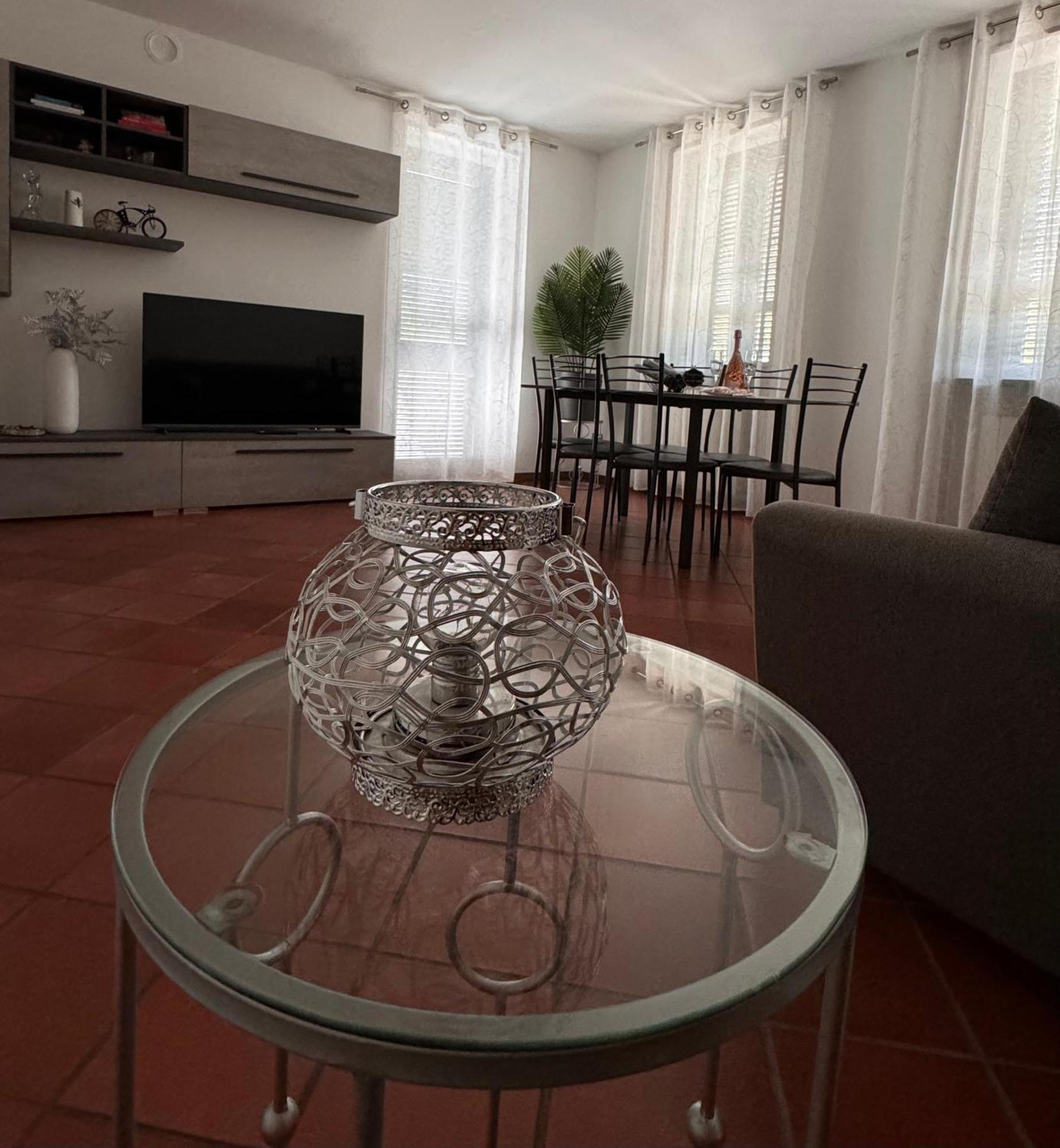 Home Grey Entratico Dış mekan fotoğraf